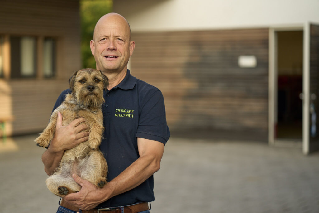 Dr. med. vet. ECVS Urs Röthlisberger